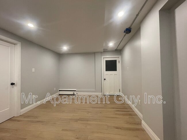 Photo - 1148 Queen's Blvd Unit Suite A