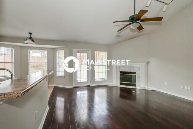 4 Bedroom Pet-Friendly Home in MEMPHIS, TN with Main Street Renewal