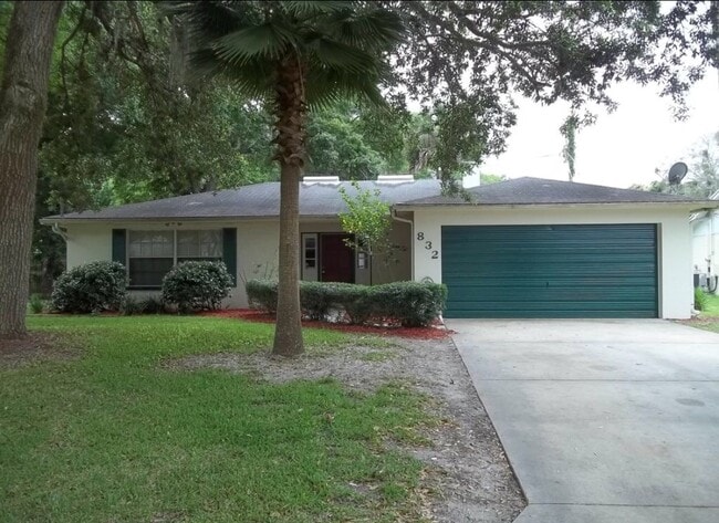 Building Photo - 832 Lucerne Cir Rental