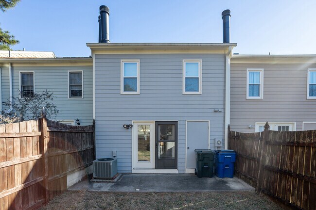 Photo - 5615 Wispy Willow Ln