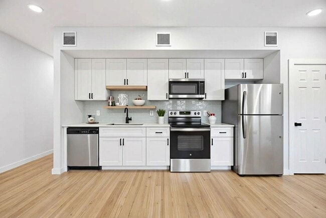 Building Photo - 7625 De Priest St Unit A