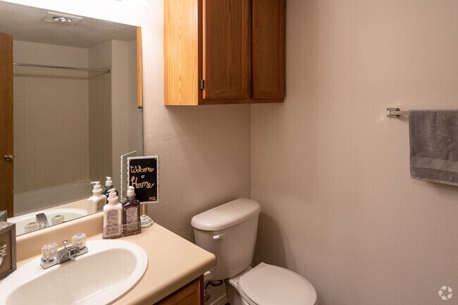 1 BR 1 BA 550 SF