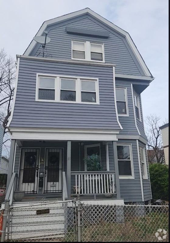 Building Photo - 29 Irving Ave Rental