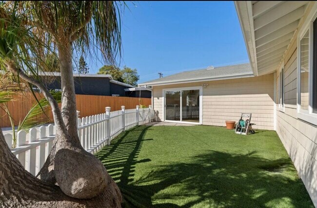 Photo - 369 E 20th St Casa