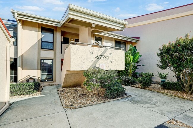 Photo - Your Waterfront Oasis Awaits in St. Pete!