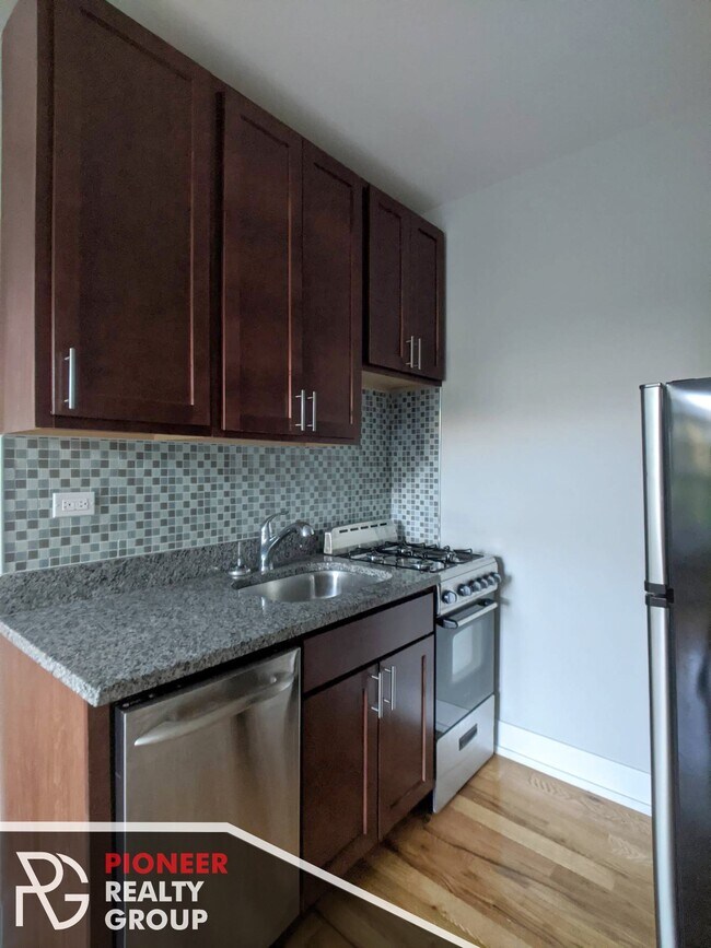 Photo - 908 W George St Unit 2904-L1