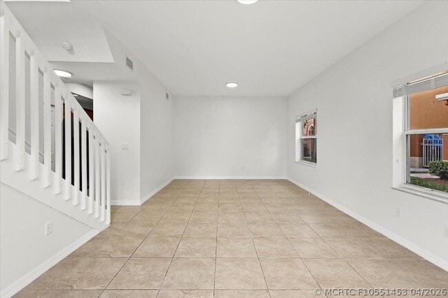 4903 Schooner Dr