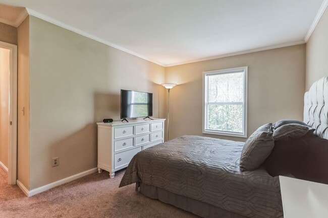 Photo - 1208 Seachase Ln
