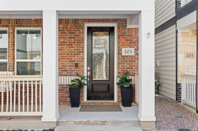 Photo - 203 S Village Way