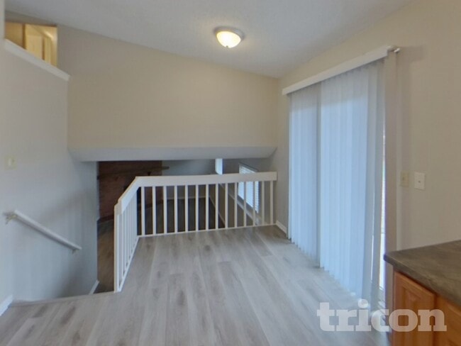 Photo - 6669 Gambol Quail Dr E