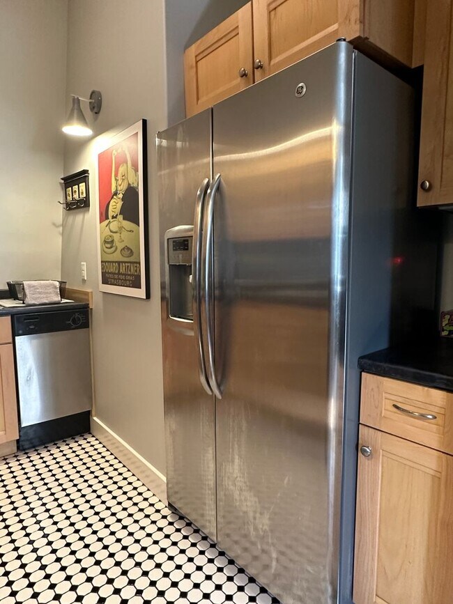 Photo - 12 O'Brion St Unit 12 O'Brion Street  2