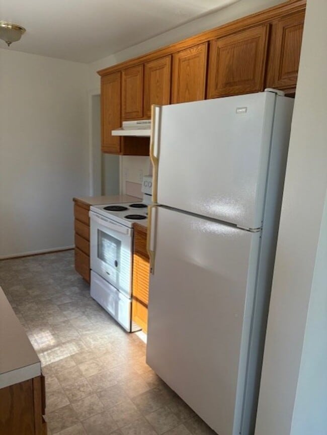 Photo - Four Bedroom w/ fenced yard, large garage