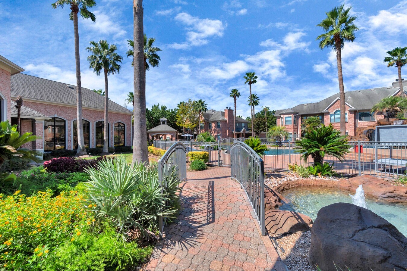 Photo - 1600 Eldridge Pkwy S Unidad 0805