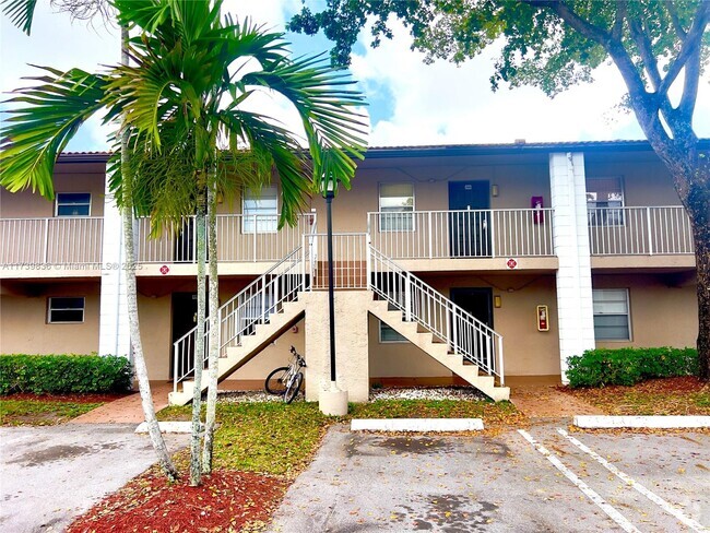 Building Photo - 8750 Royal Palm Blvd Unit 206-3 Rental