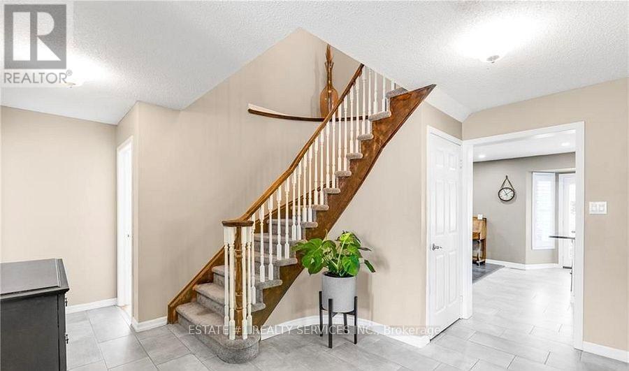Photo - 319 Granite Hill Rd