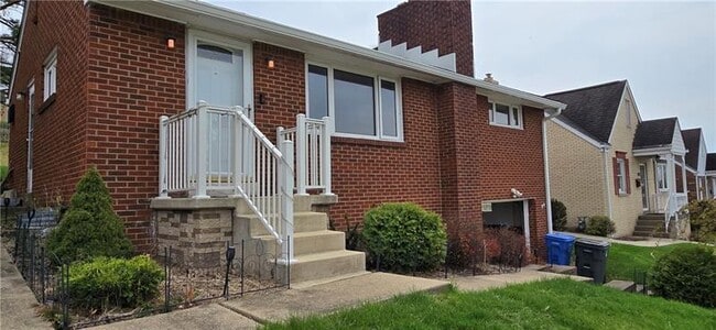 Building Photo - 1647 Norsen Dr Rental