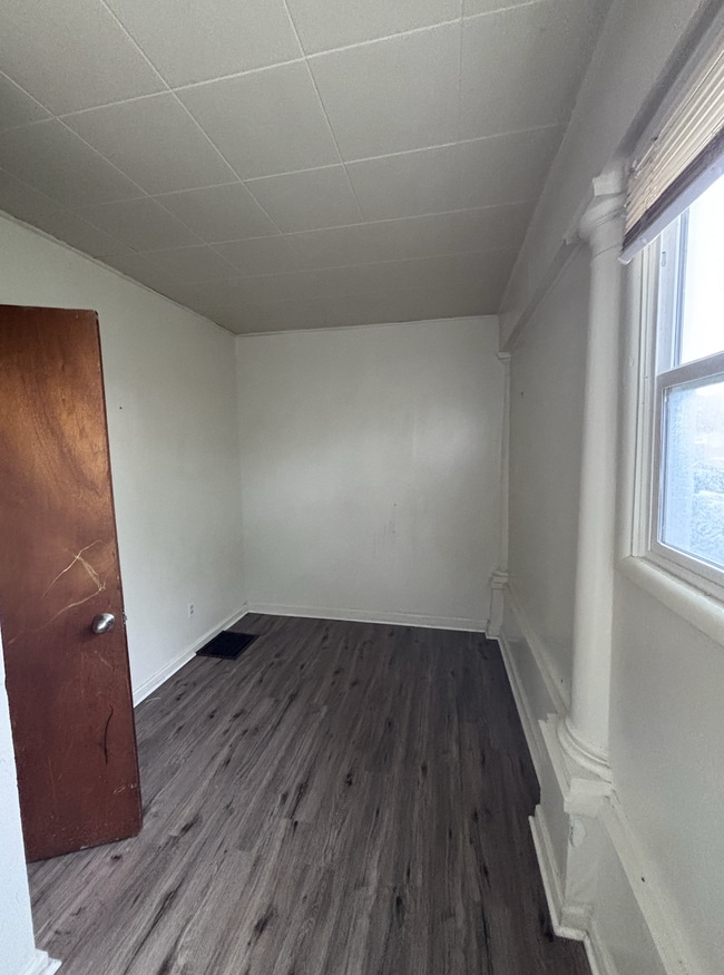 Photo - 241 N Hayes Ave Unit 2