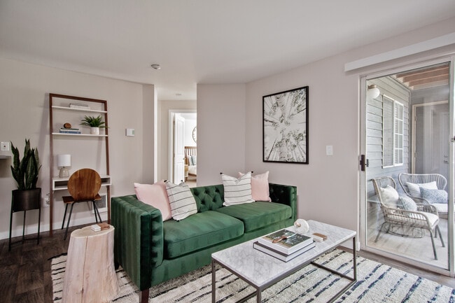 Photo - Stonesthrow Apartments