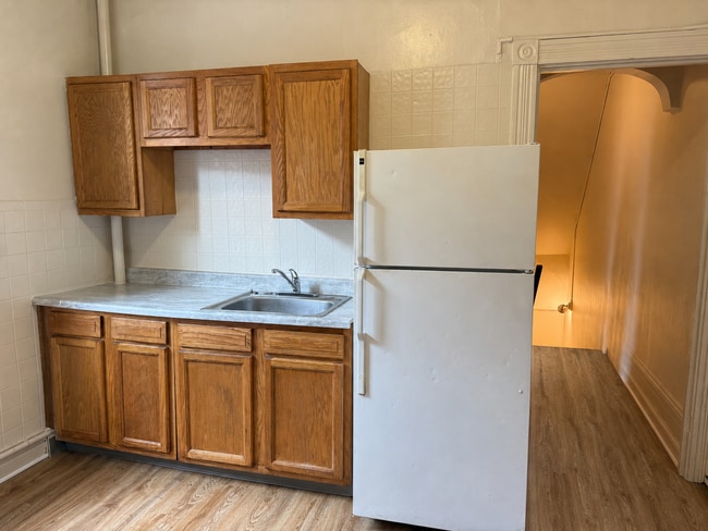 Photo - 454 W King St Unit Apt. 2