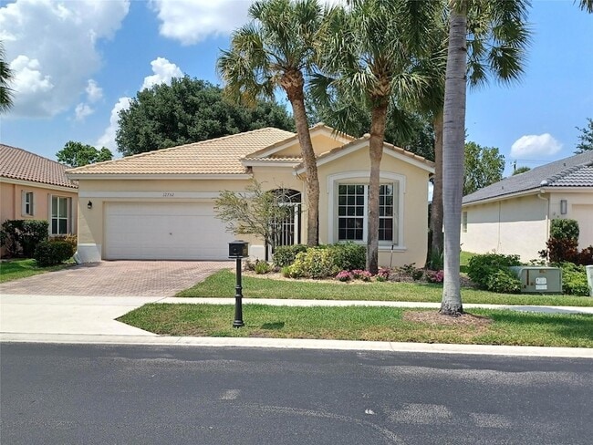 Building Photo - 12752 Coral Lakes Dr Rental
