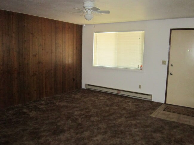 Photo - 626 Van Ness St