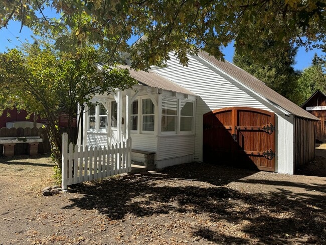 Photo - 133 Stover Rd