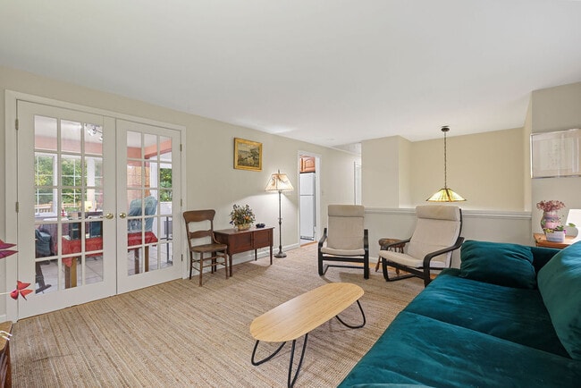 Photo - 9 Blue Bird Rd