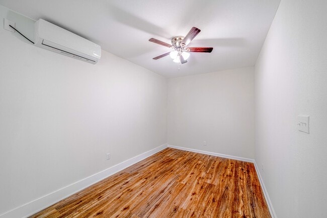 Photo - 7815 Encinita Dr