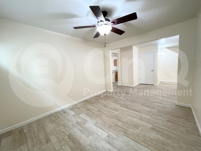 Photo - 2006 W Thunder Pointe Dr