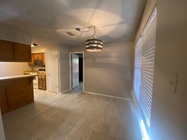 Photo - 113 Garden Crest Cir