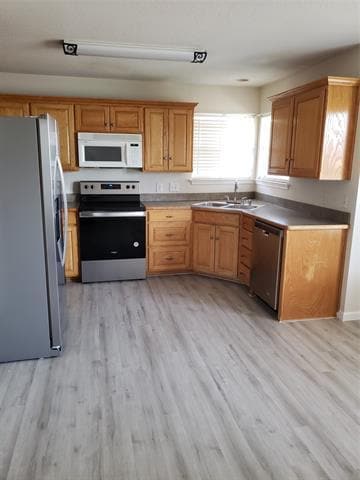 505 Thistle Meade Cir