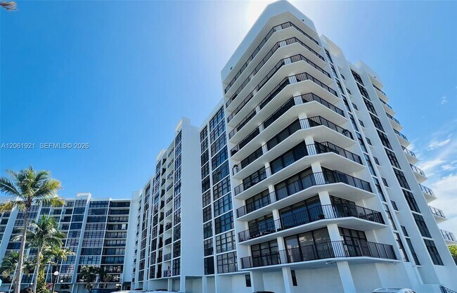 Photo - 200 Leslie Dr Unit 1017
