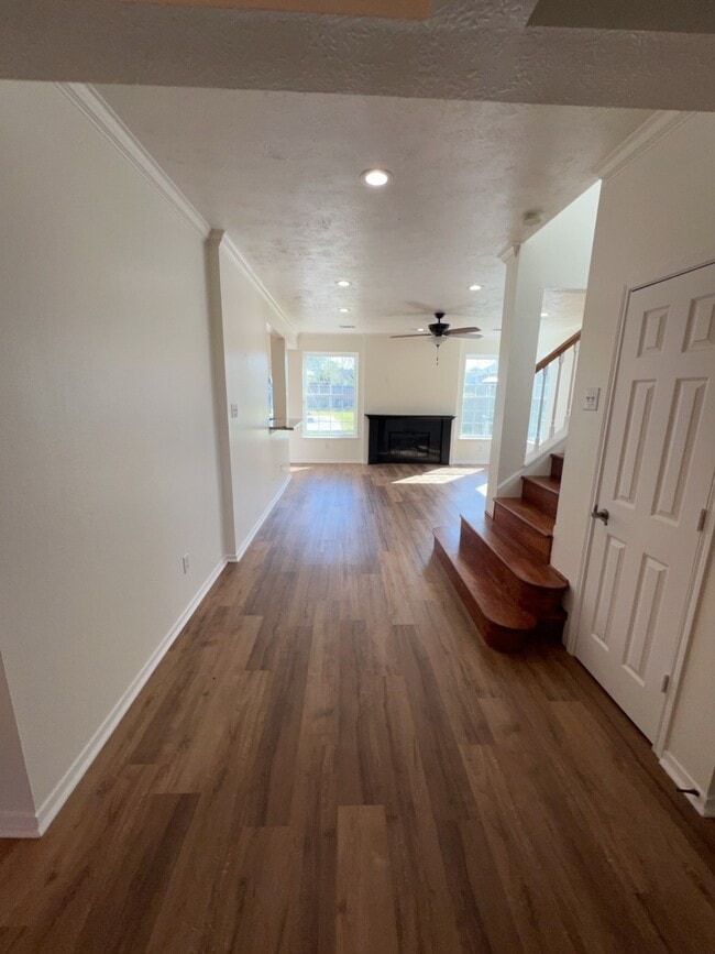 Photo - 8826 Burleson Ct