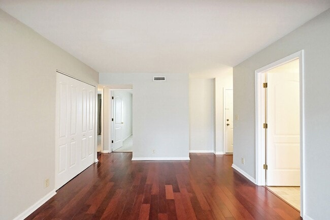 Photo - Villas at Southern Ridge 2BR Apartment with Community Amenities Unit D