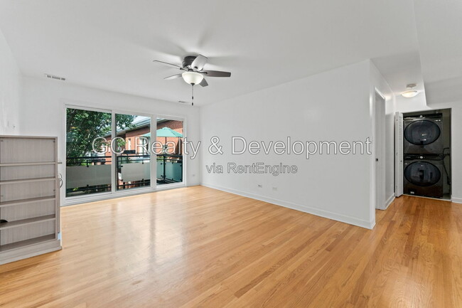 6429 N Damen Ave Unit 3N
