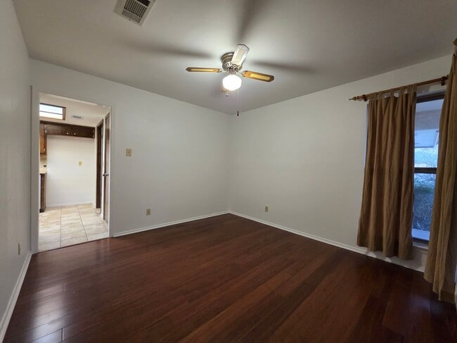 Photo - 10909 Hillside Oak Ln