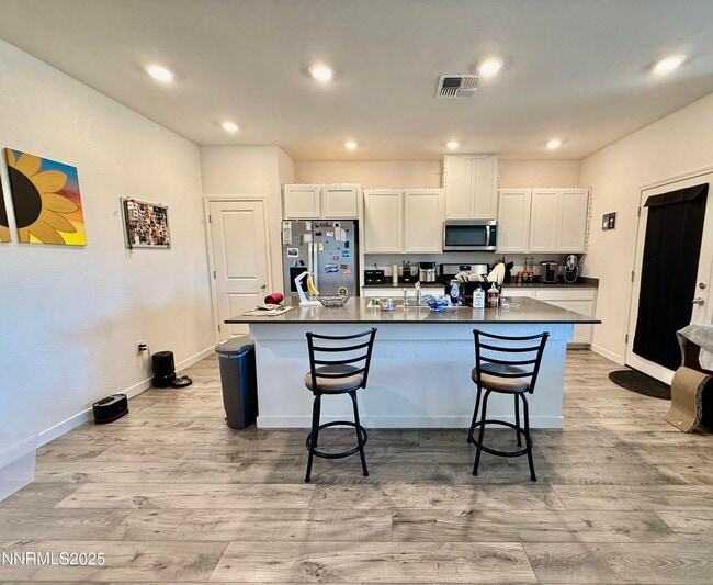 Photo - 1154 Alder Dr