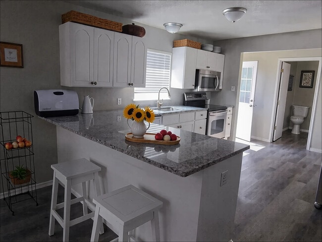 Photo - 1107 Beech St