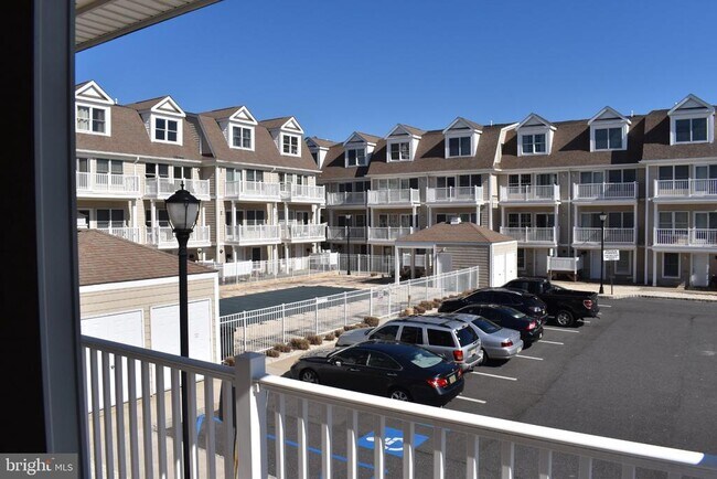 Photo - 72 Chelsea Ct