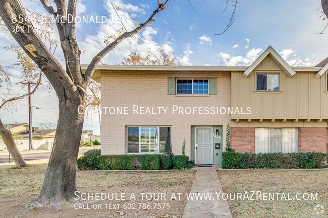 Building Photo - 3 Bedroom 1.5 Bathroom Townhome in Scottsd...