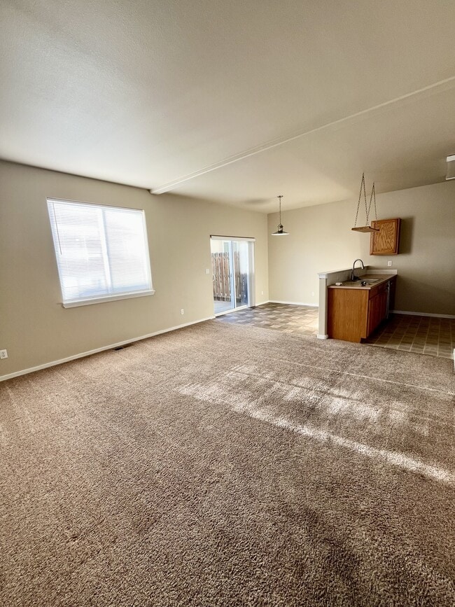 Photo - 20089 Beth Ave