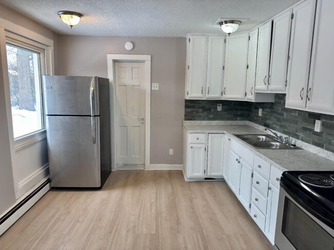 Building Photo - 2114 Smith Ave