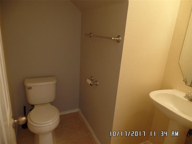 Photo - 7109 Planters Row Dr