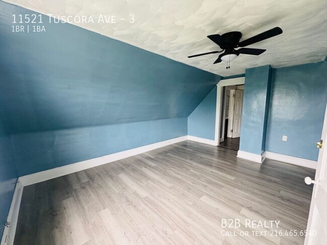 Photo - 11521 Tuscora Ave Unit 3