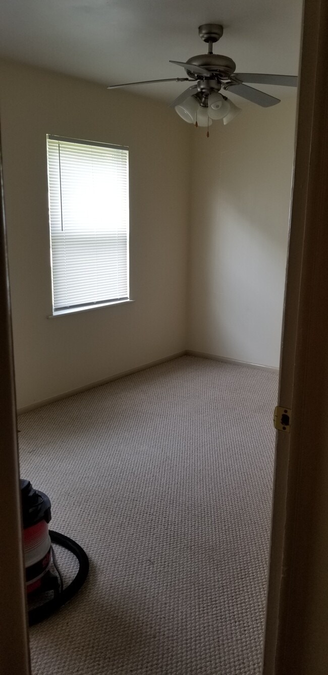 Photo - 3220 Ridgewood Dr