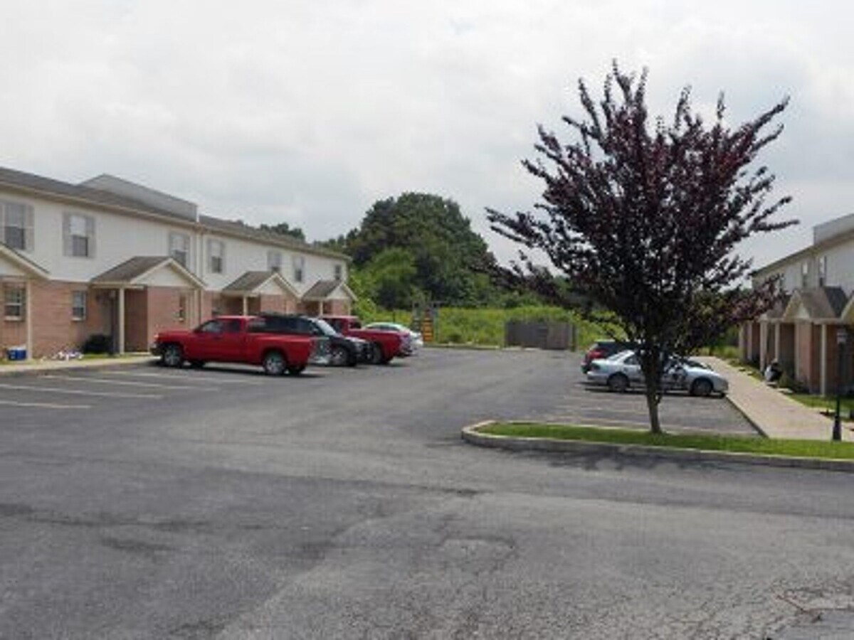 2 BR - 2 BR Apartment Unit 210