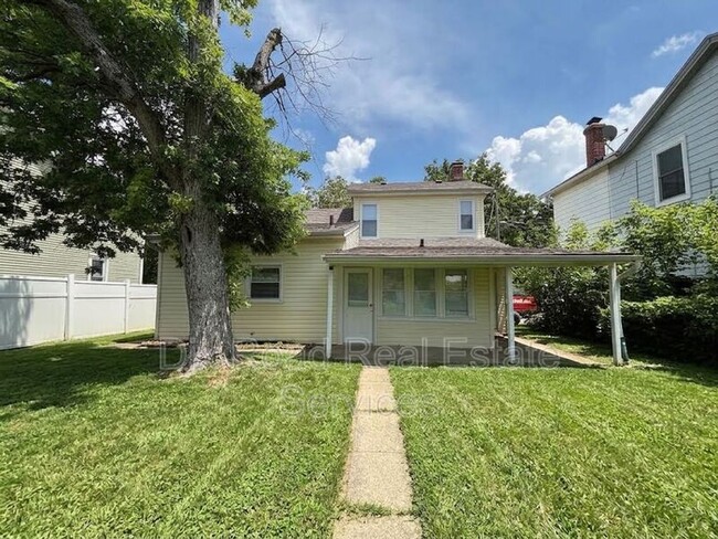 Photo - 123 N Miami St