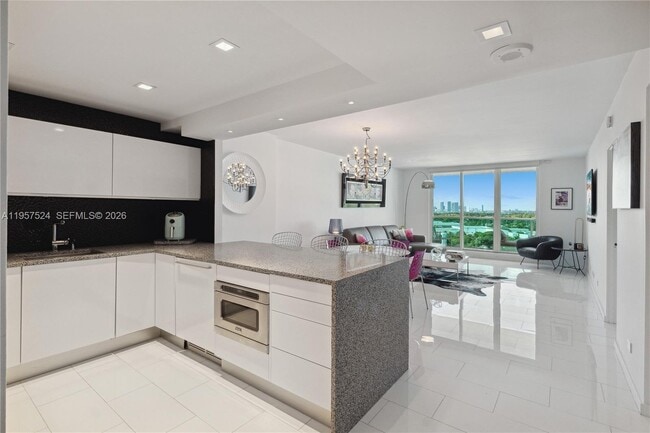 Photo - 2301 Collins Ave Unit 1234