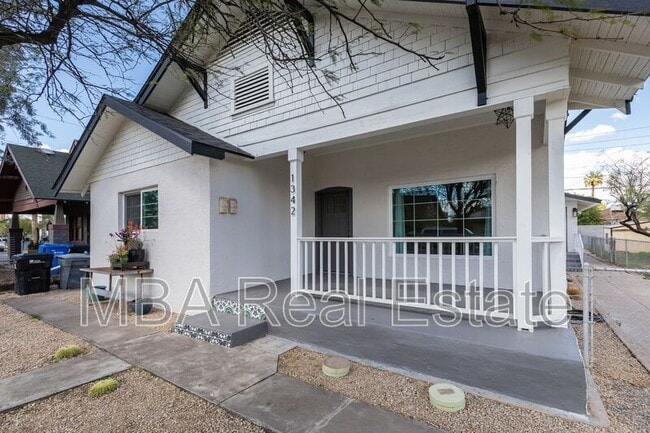 1342 W Monroe St Unidad C (East side)
