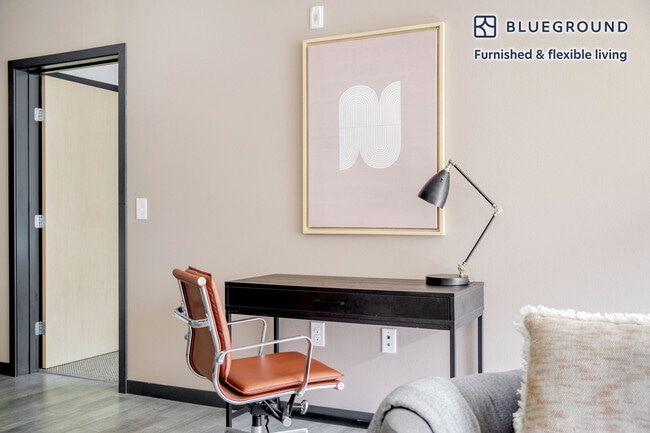 Photo - 15511 NE 22nd Pl Unidad FL5-ID628